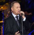 POVRATAK, A NE ODLAZAK: Mate Bulić pjeva za povratnike; cilj je potaknuti zajedništvo domovine i iseljeništva