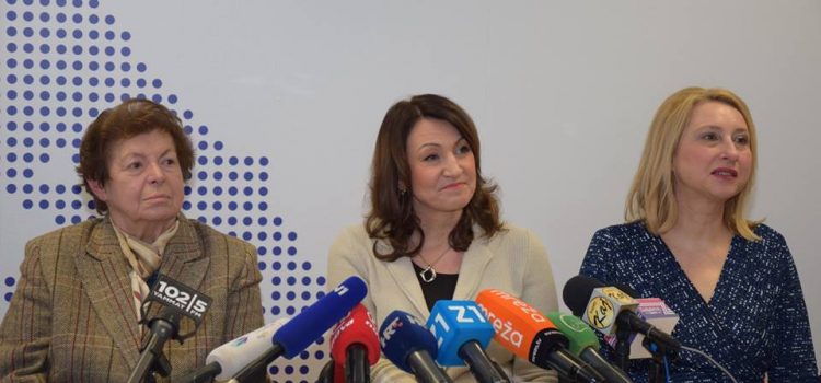 Pavičić Vukičević: Prgomet nije podnio ostavku; 8 obitelji dobile donaciju za popravak kuće stradale u potresu