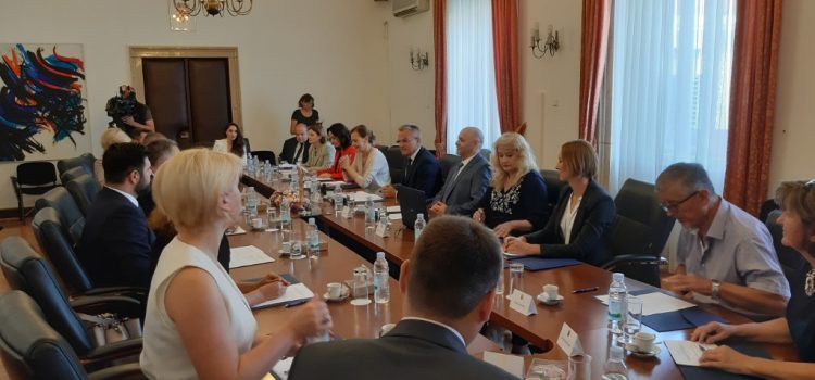 HRVATI će dobiti STATUS NACIONALNE MANJINE u Sjevernoj Makedoniji, tijekom pregovora o članstvu u EU