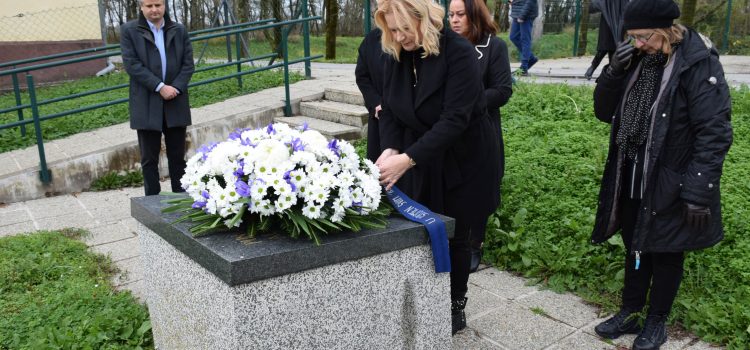 Grad Zagreb gradi Memorijalni centar Uštica – jedini u Europi posvećen romskim žrtvama u 2. svjetskom ratu
