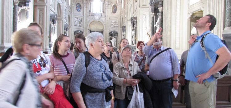 FOTO: Kada je STROP PAO NA VJERNIKE, Vatikan je zatvoren, no hrvatski hodočasnici ipak oduševljeni Rimom