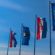 DAN NEOVISNOSTI Uz čestitku, gradonačelnik Bandić pozvao Zagrepčane da na pročeljima istaknu hrvatsku zastavu