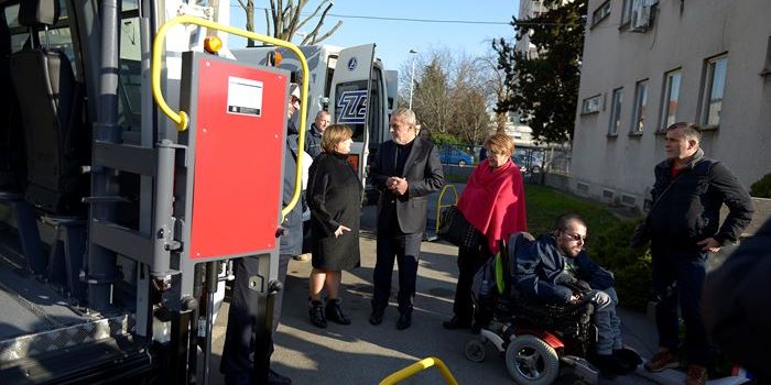 ZET dobio četiri nova vozila za osobe s invaliditetom i djecu s poteškoćama u razvoju