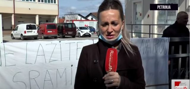 PROSVJED U PETRINJI: Gnjevni ljudi prozvali gradonačelnika: Dumboviću, gdje je građevni materijal?!