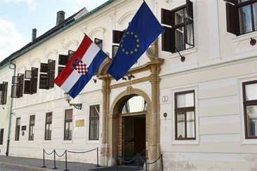 Povezivanje s Hrvatima izvan RH i poticanje povratka – prioriteti su u Nacionalnom planu