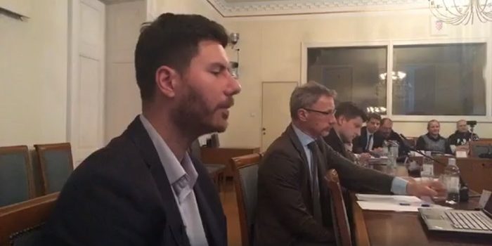 VIDEO: ‘Plenković i Vujčić uvode euro DA SE DODVORE Bruxellesu i BAŠ IH BRIGA za ŠTETE koje će imati Hrvatska!’