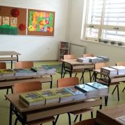 BRIGA MANJE ZA RODITELJE: Počela isporuka udžbenika u zagrebačkim osnovnim i srednjim školama