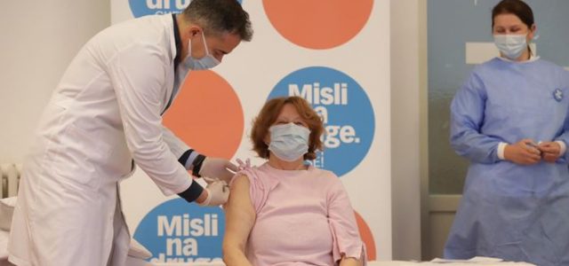 U Zagreb stiglo 3200 doza cjepiva AstraZenece, prvo će se cijepiti zdravstveni djelatnici te korisnici domova